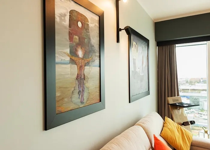 Apartment Capital Panorama *